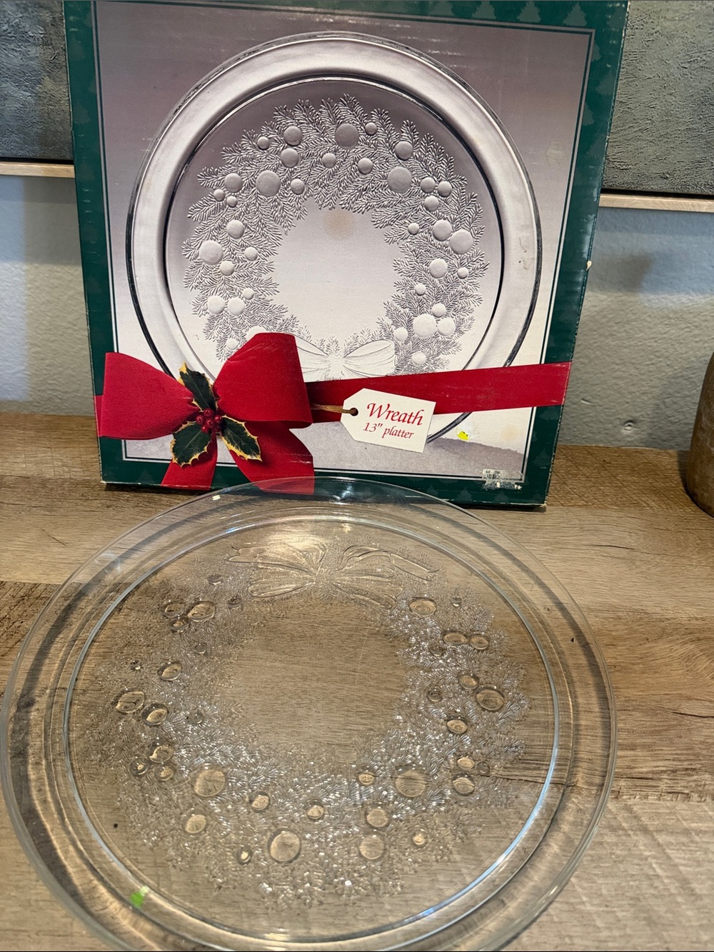 Indiana Glass Clear Holiday Wreath Glass Platter